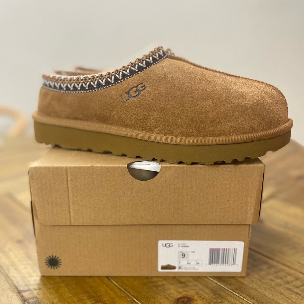 UGG Tasman Chestnut size 9 Women *New*